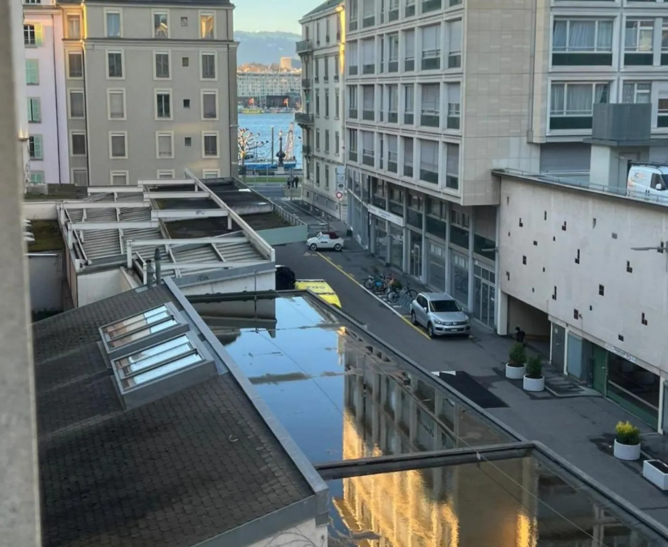 Appartement Spacieux Studio Au Coeur De Geneve
